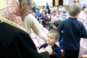 Посещение Епископом Борисовским Вениамином воспитанников белорусских интернатов