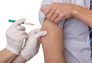 Отказавшимся от вакцинации детей родителям штраф не грозит