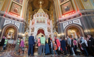 Полмиллиона православных поклонились мощам святителя Николая в Москве
