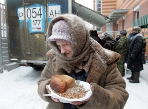 Более чем на два миллиона увеличилось число нуждающихся в РФ