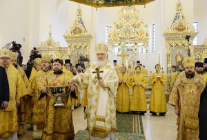 В МГИМО Патриархом Кириллом освящен храм